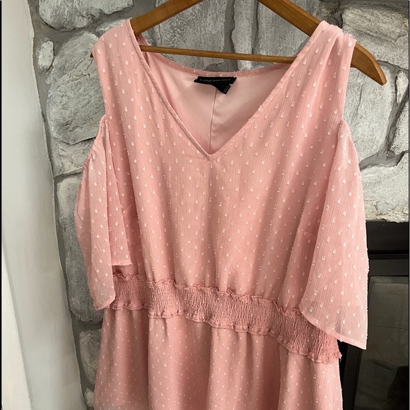 Blush Pink Cold Shoulder Peplum Blouse - Picture 2 of 4